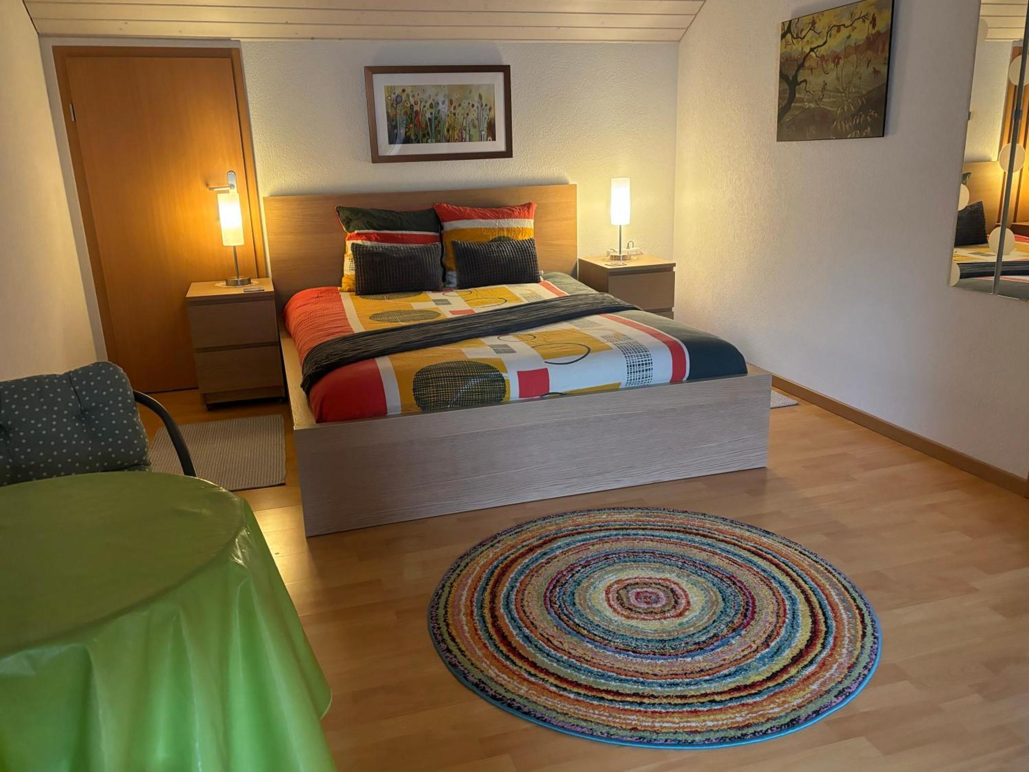 Queen Guest Room Mont-sur-Rolle Exterior foto